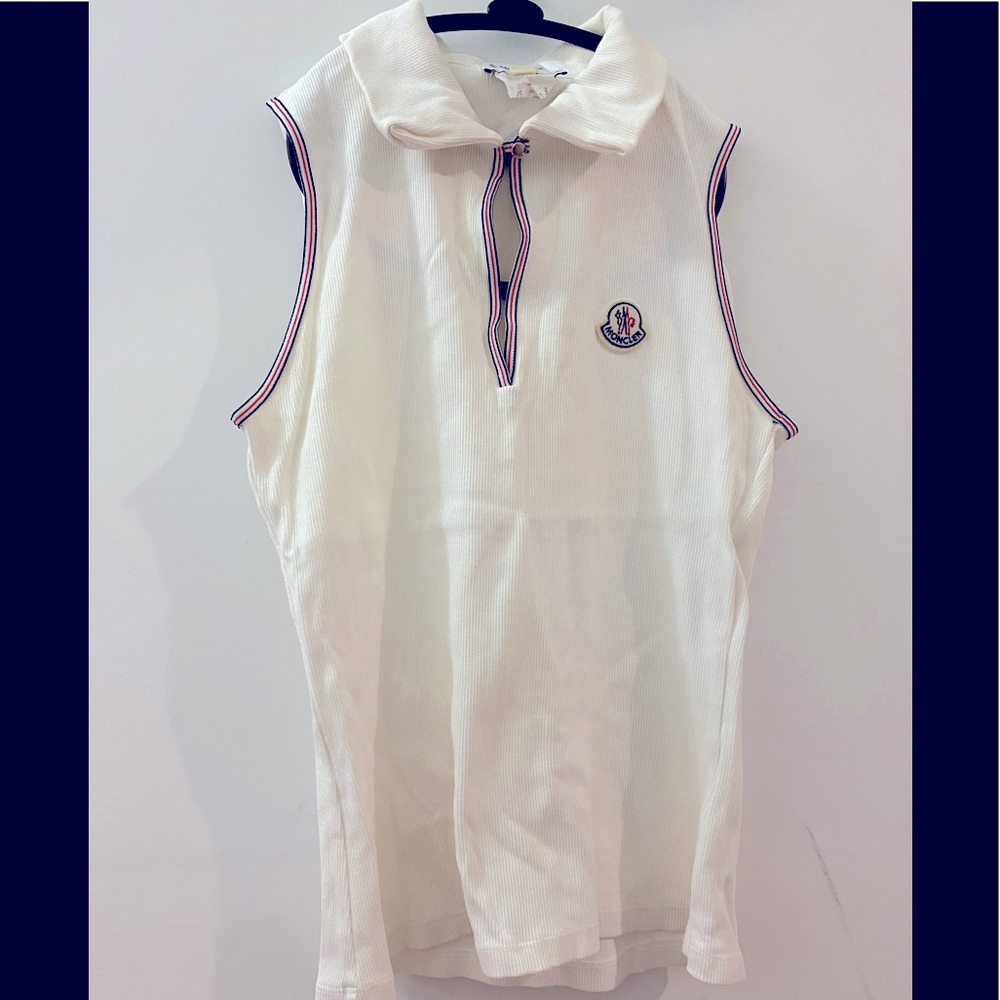 Moncler size S - Made in Italy